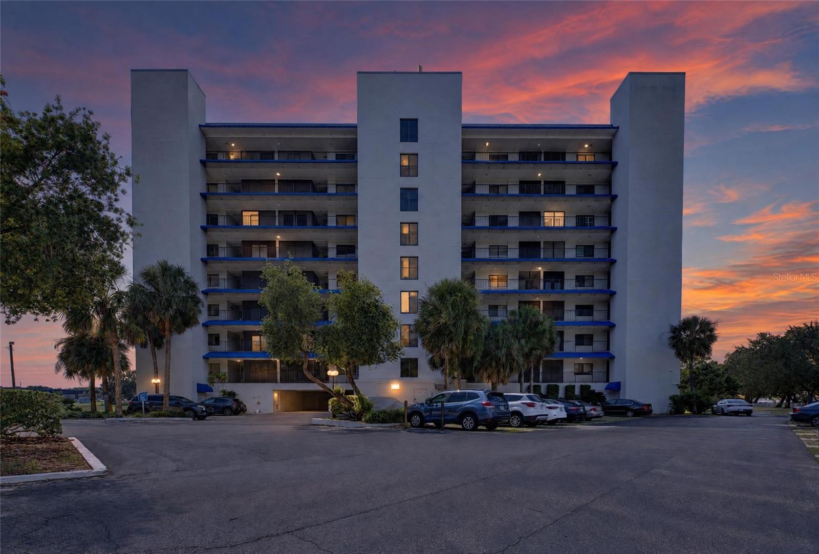 2780 N RIVERSIDE DR #601