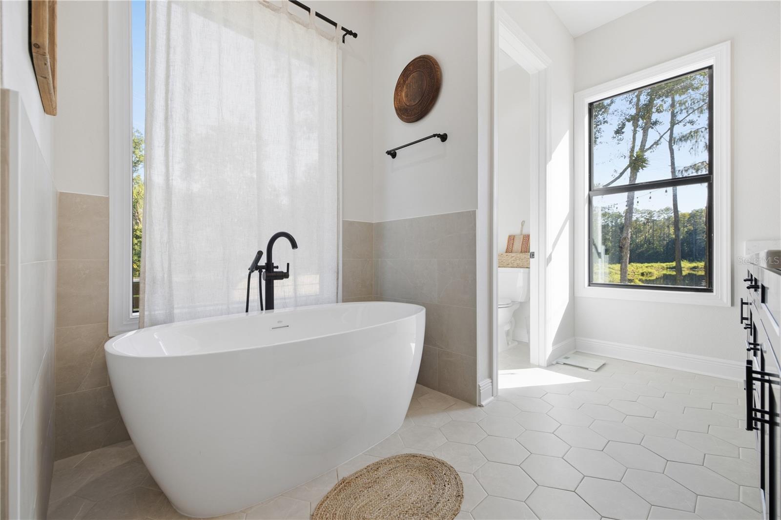 2664 WILSKY RD