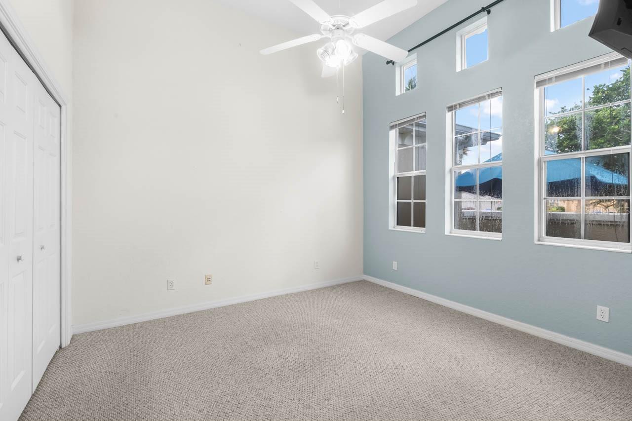 1009 CHELSEA GREENS CT #37