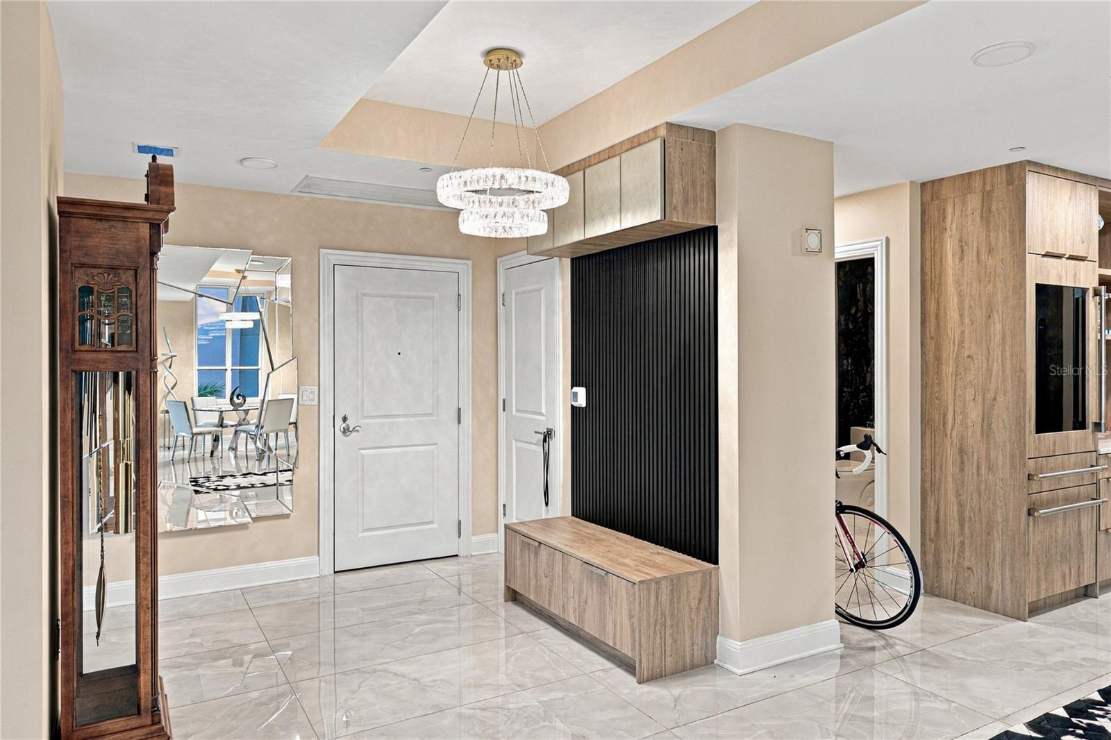 450 KNIGHTS RUN AVE #405