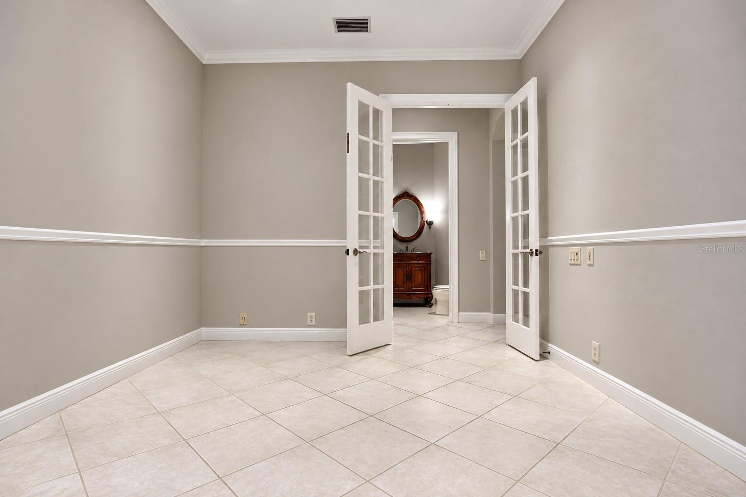 918 SHOALS LANDING DR