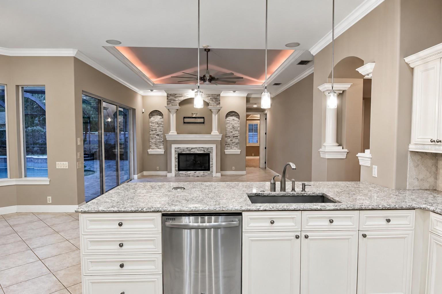 918 SHOALS LANDING DR