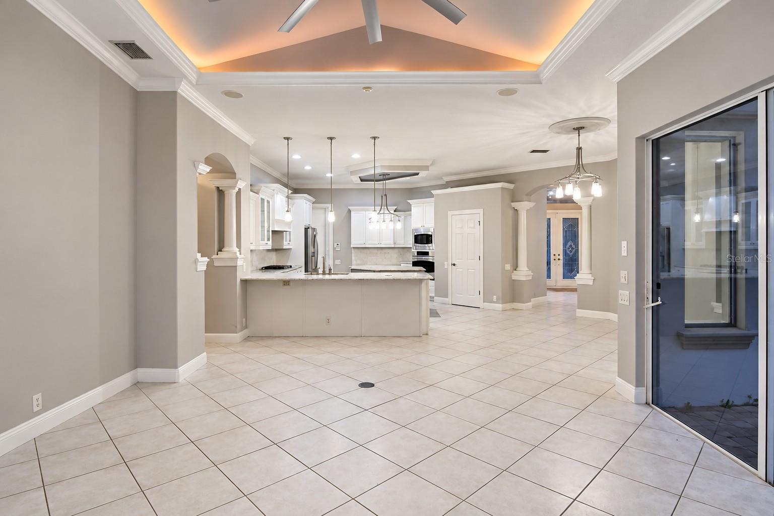 918 SHOALS LANDING DR