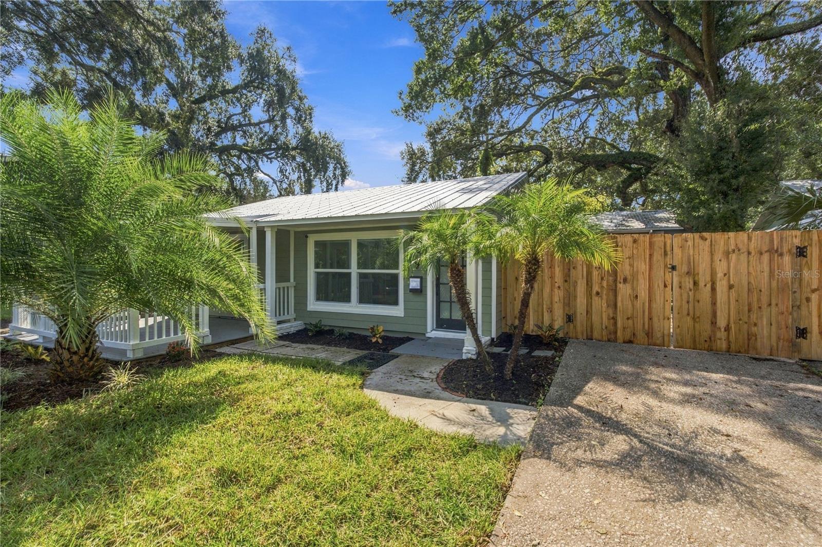 39 HAMILTON HEATH DR