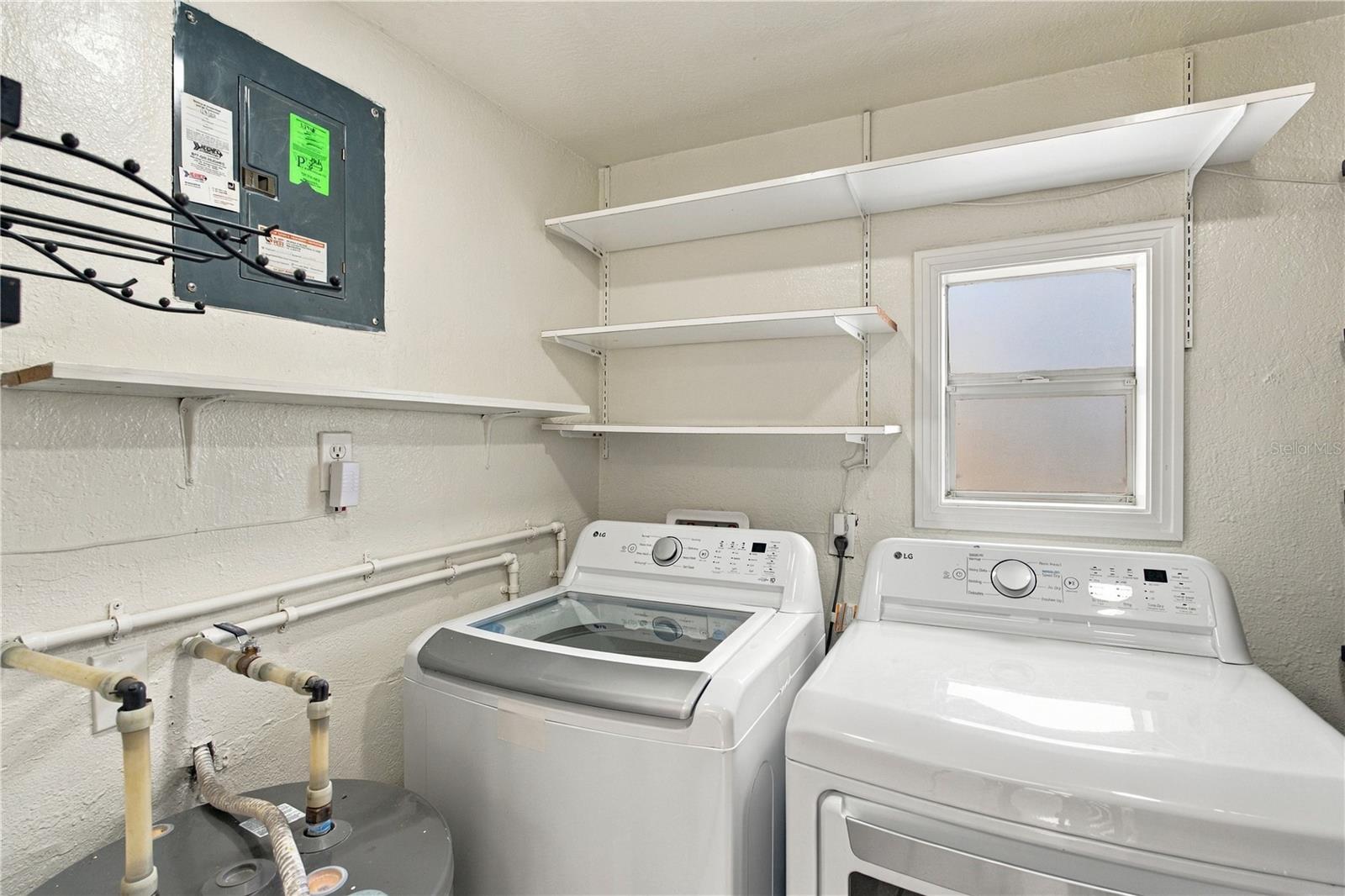 39 HAMILTON HEATH DR