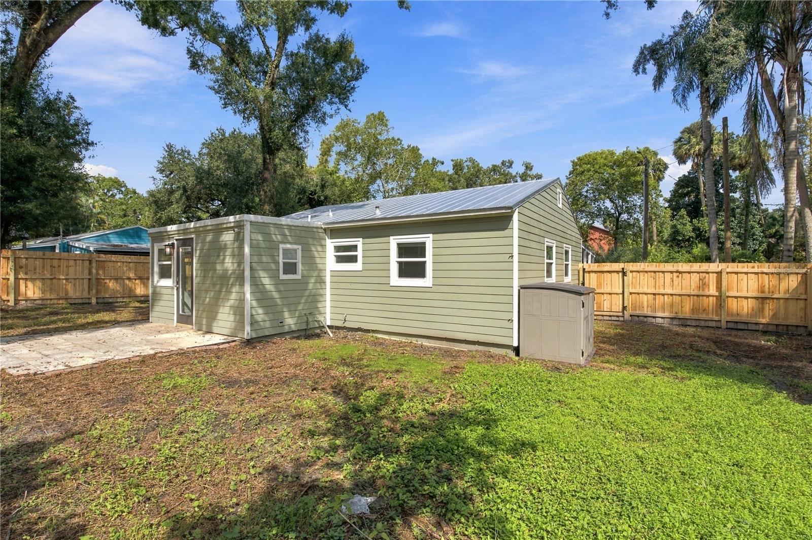 39 HAMILTON HEATH DR