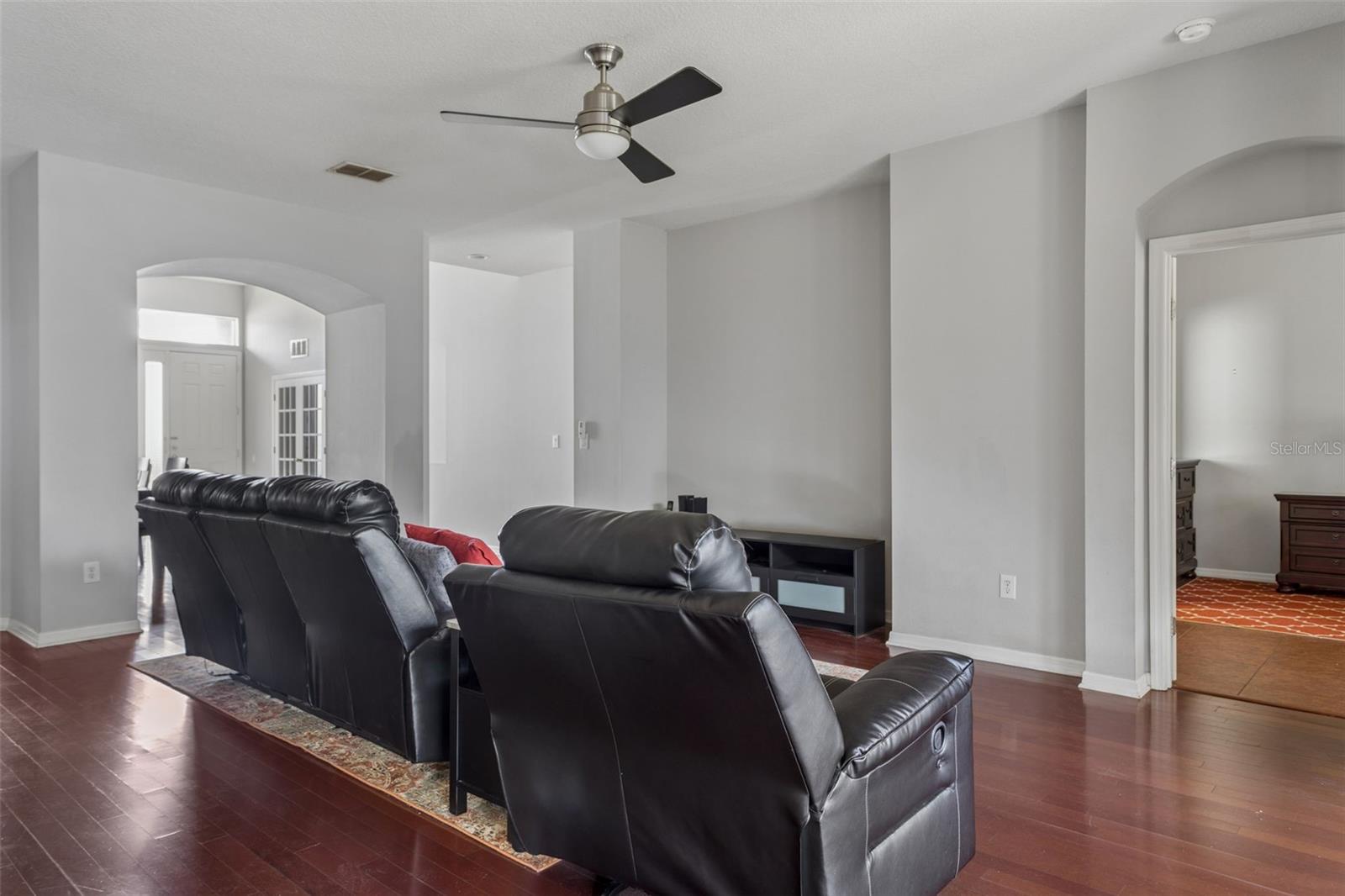 5727 GOLDEN OWL LOOP