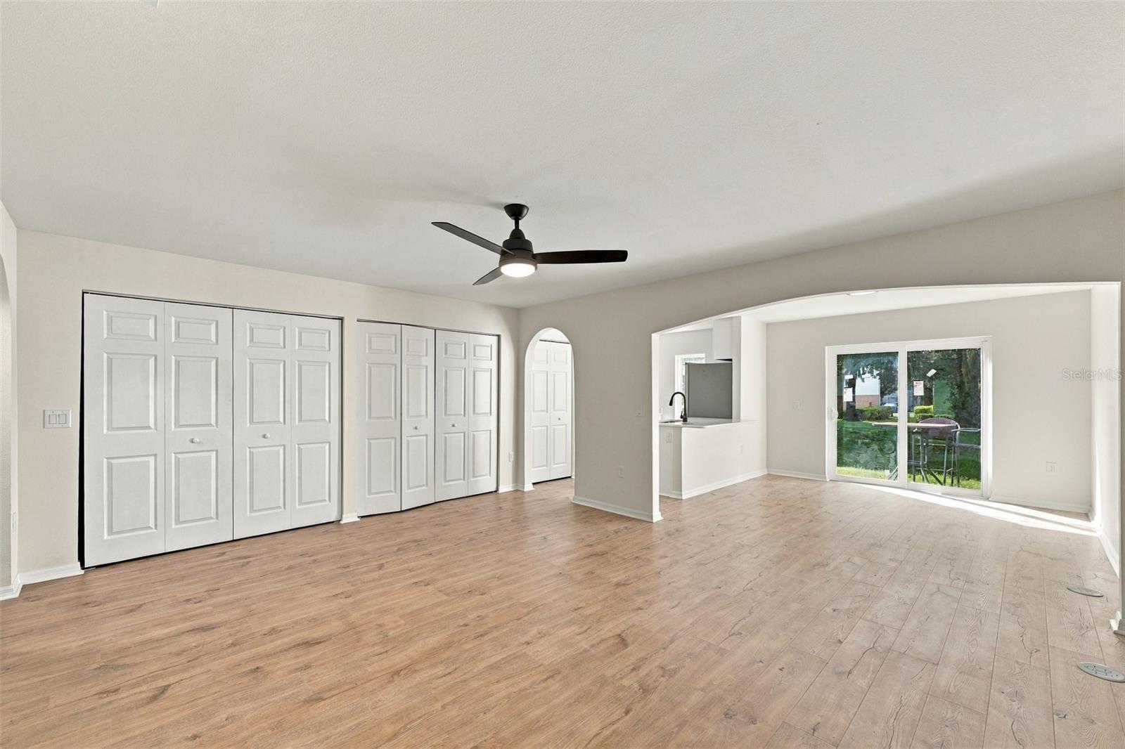 9951 ASHBURN LAKE DR