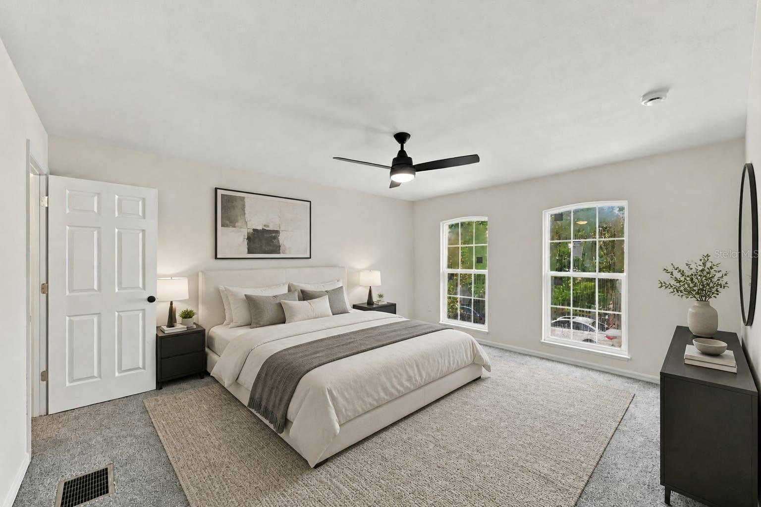 9951 ASHBURN LAKE DR