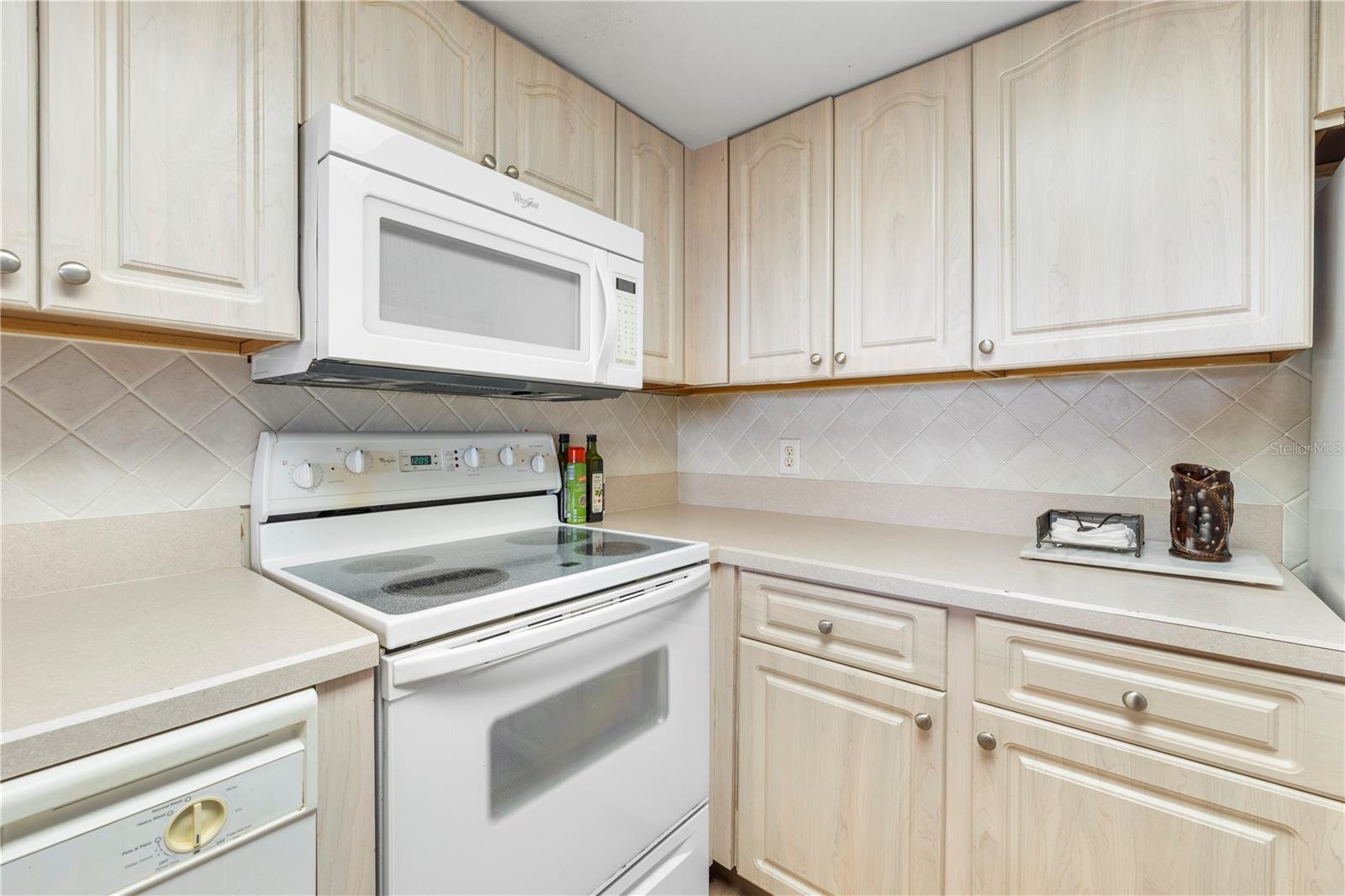 6035 SEA RANCH DR #507