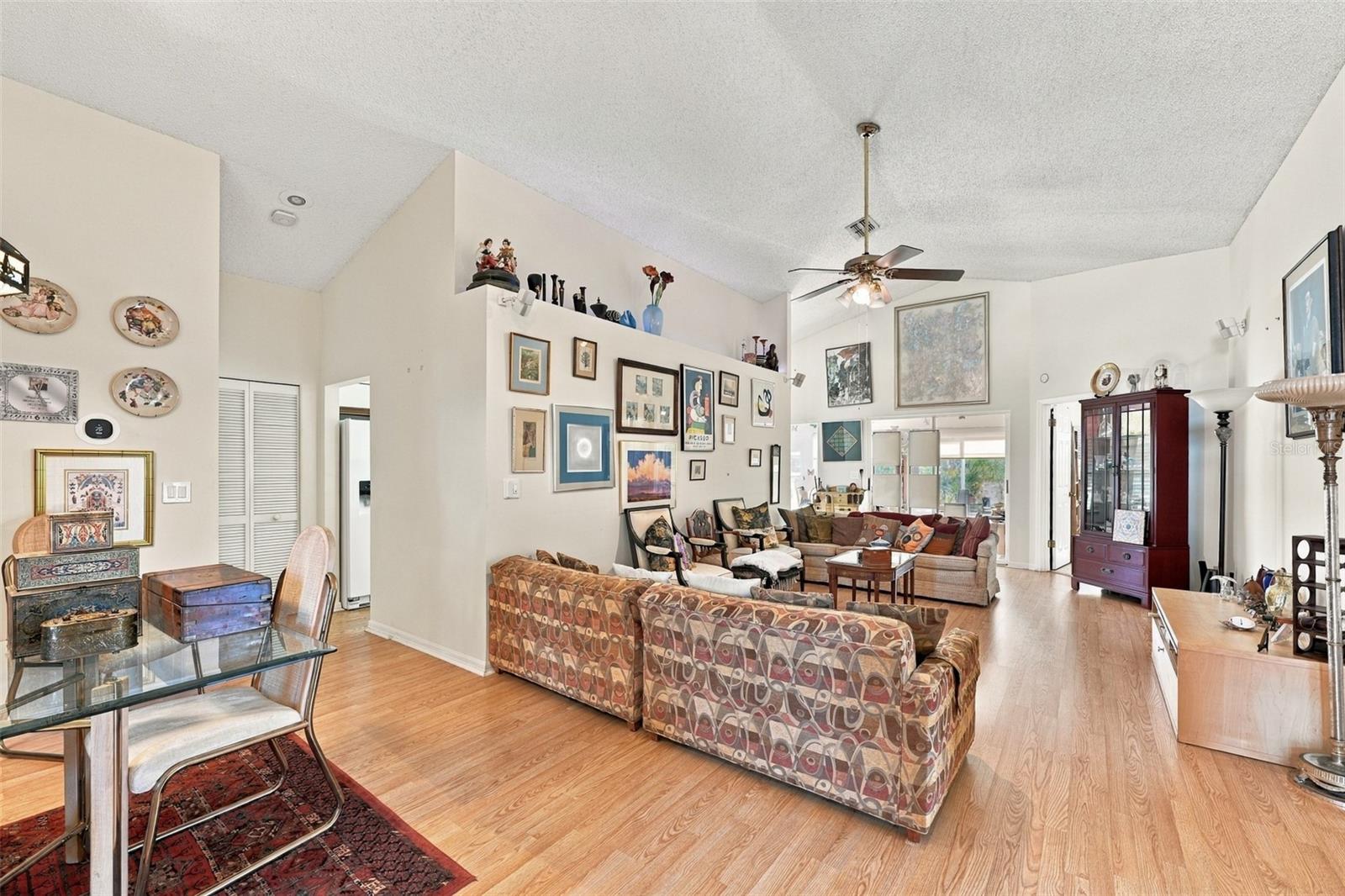 1803 E DEL WEBB BLVD