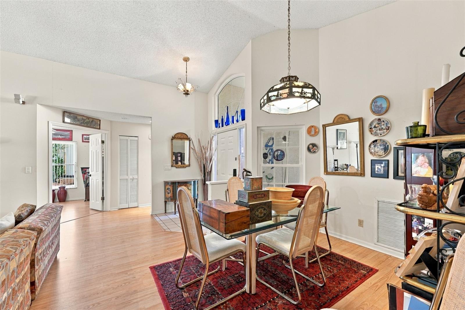 1803 E DEL WEBB BLVD