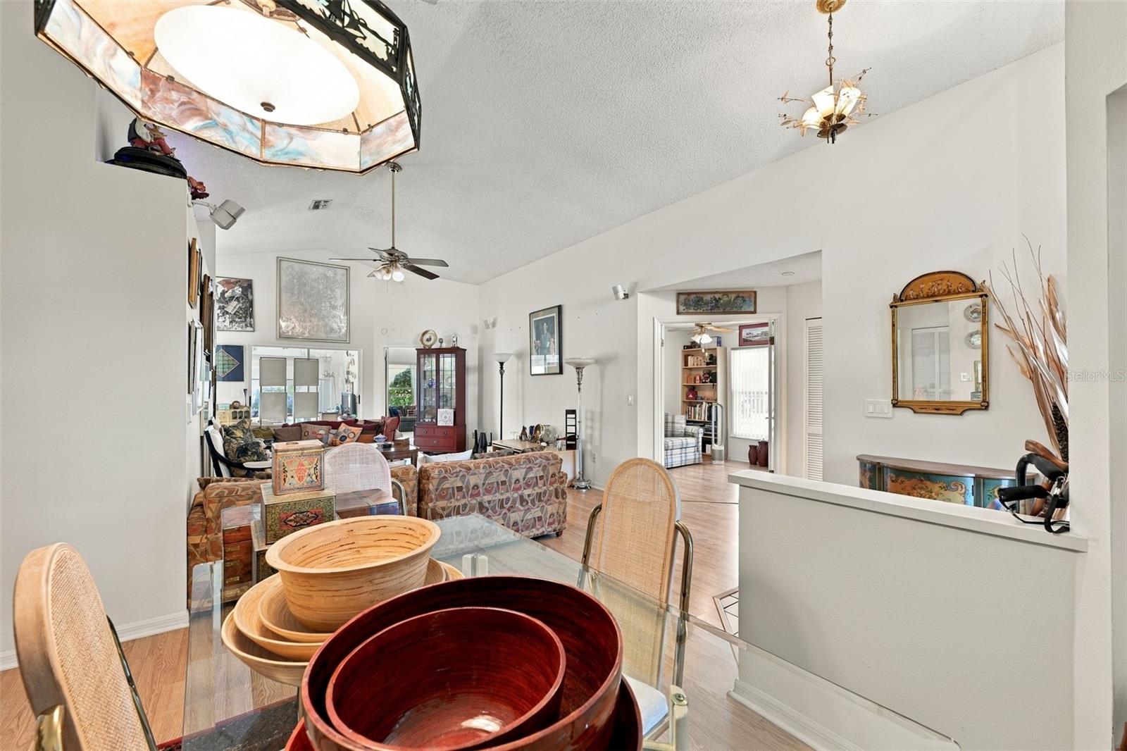 1803 E DEL WEBB BLVD