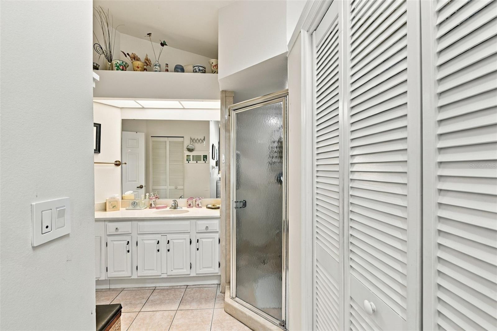 1803 E DEL WEBB BLVD