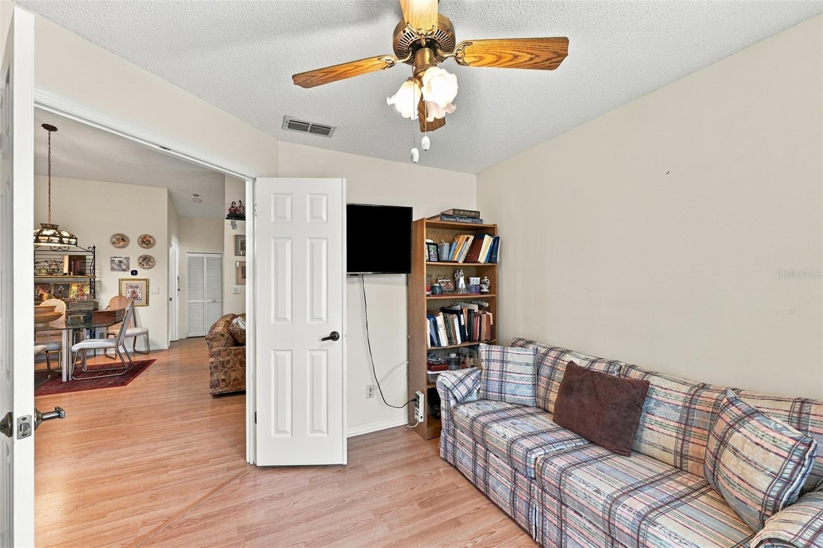 1803 E DEL WEBB BLVD