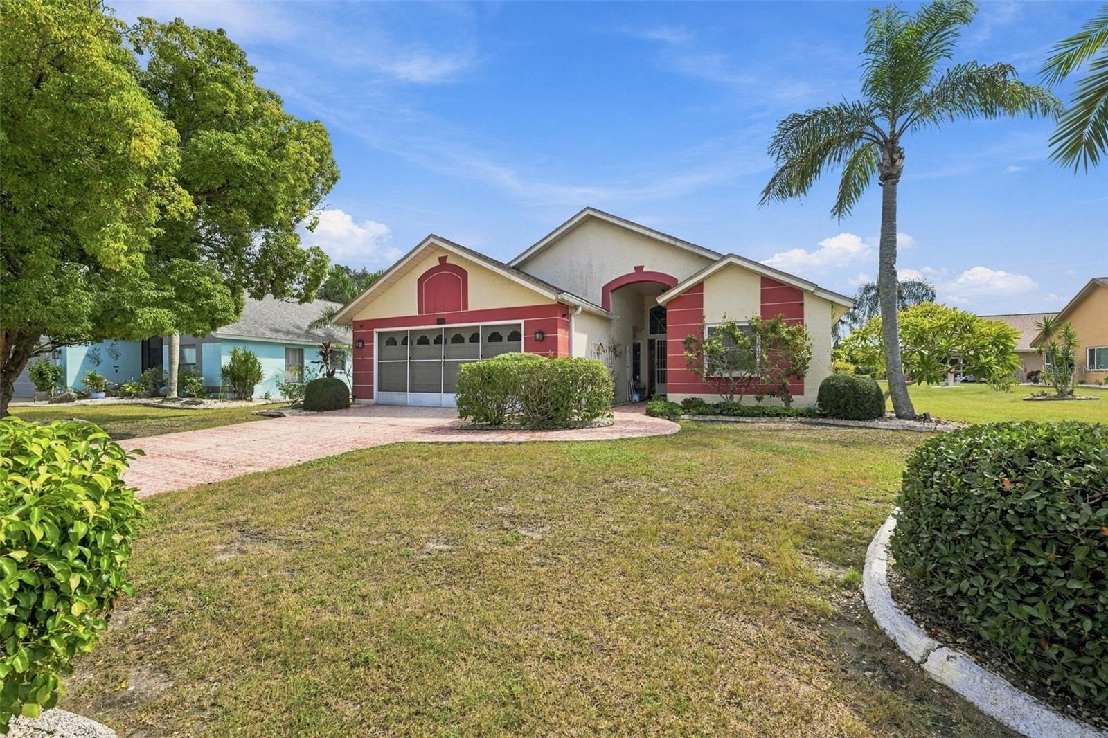 1803 E DEL WEBB BLVD
