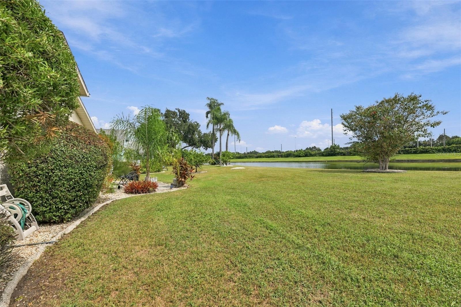1803 E DEL WEBB BLVD