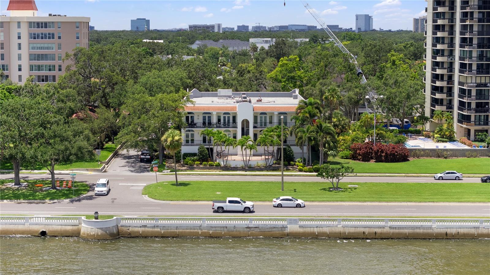 2419 BAYSHORE BLVD #3N
