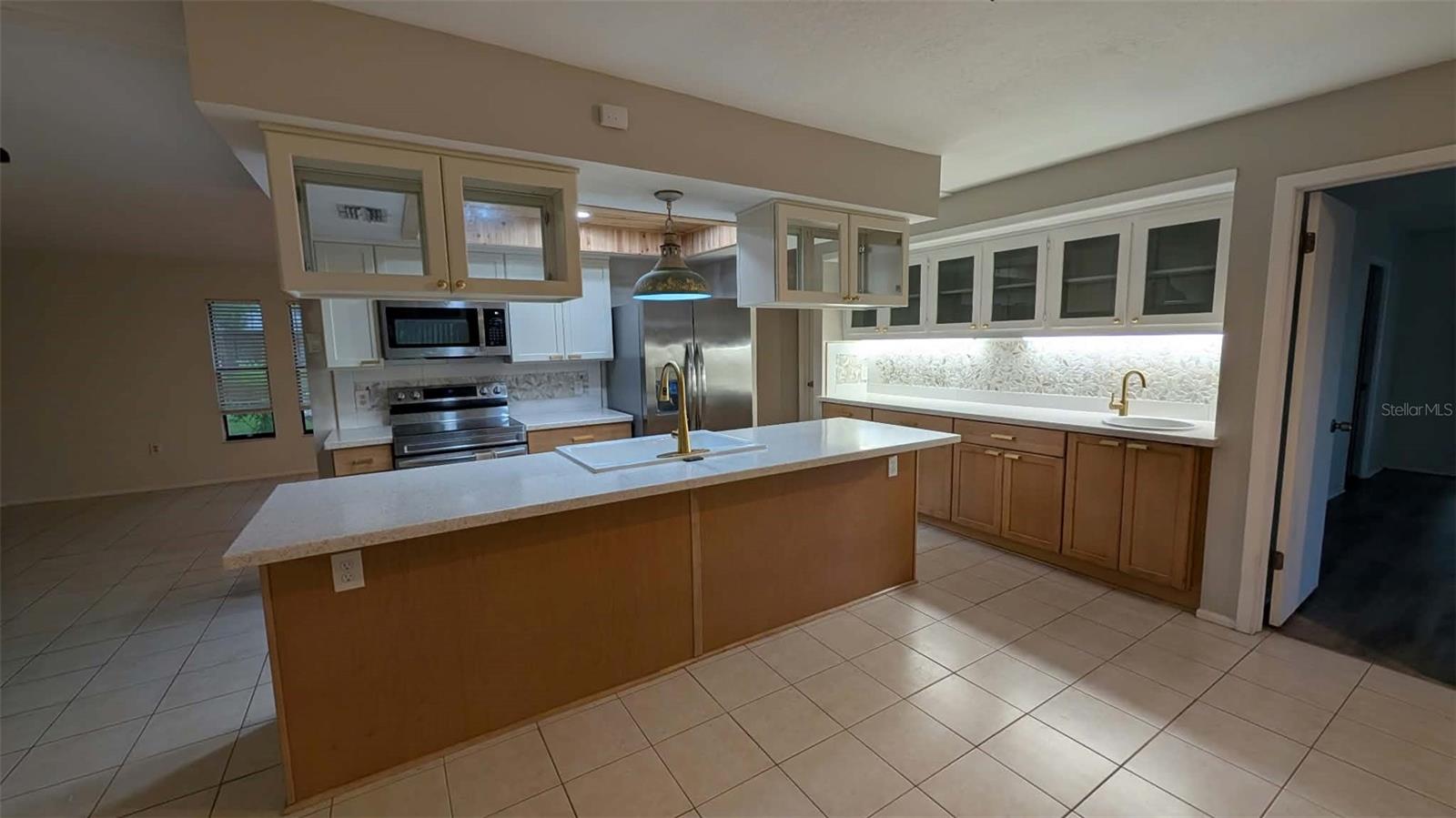 12408 GOLDEN OAK CIR