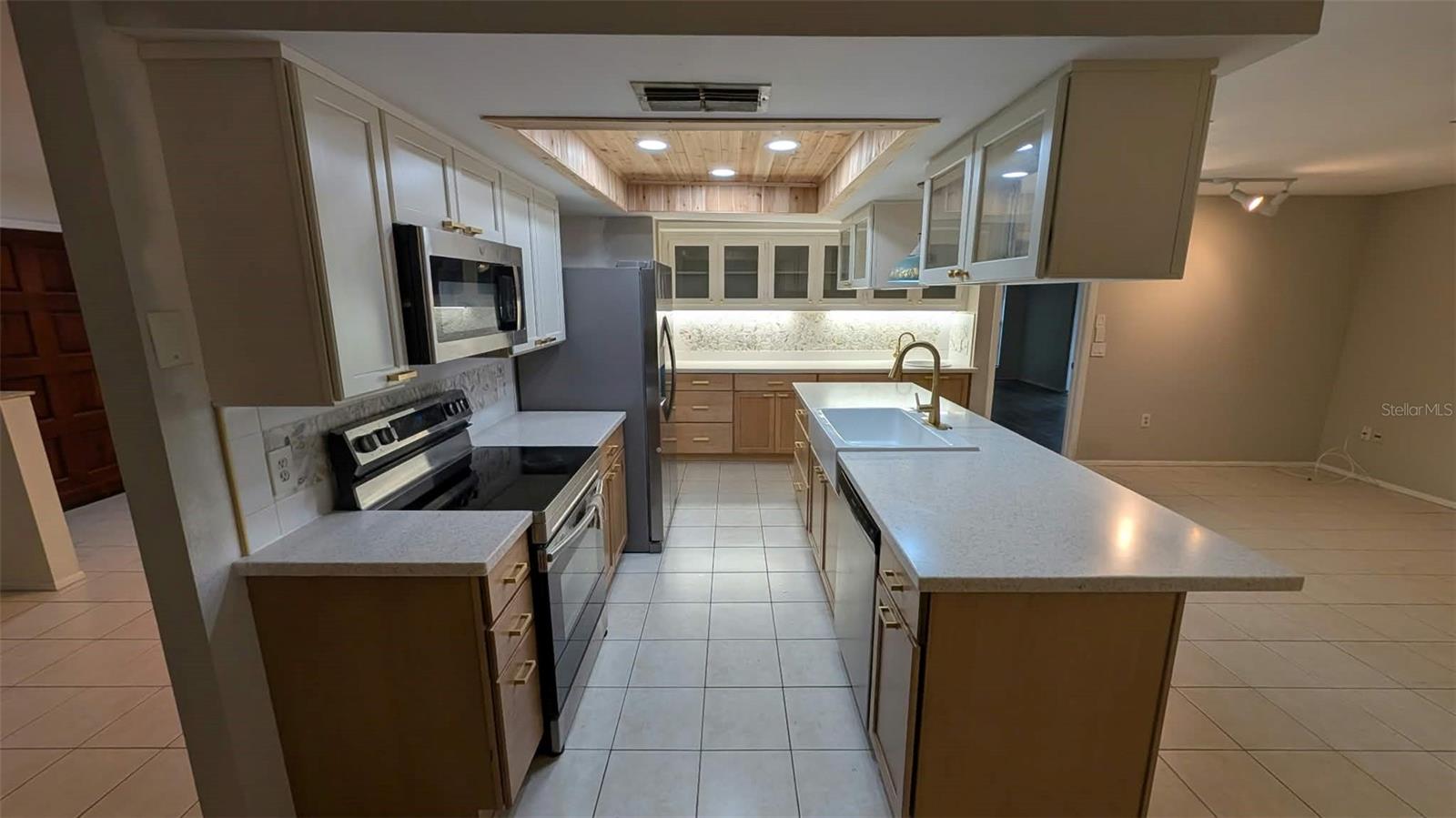 12408 GOLDEN OAK CIR