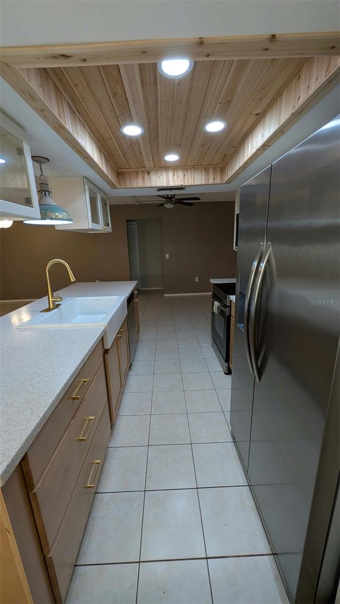 12408 GOLDEN OAK CIR
