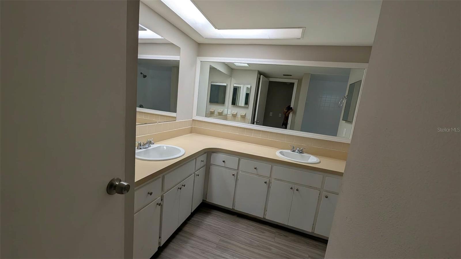 12408 GOLDEN OAK CIR