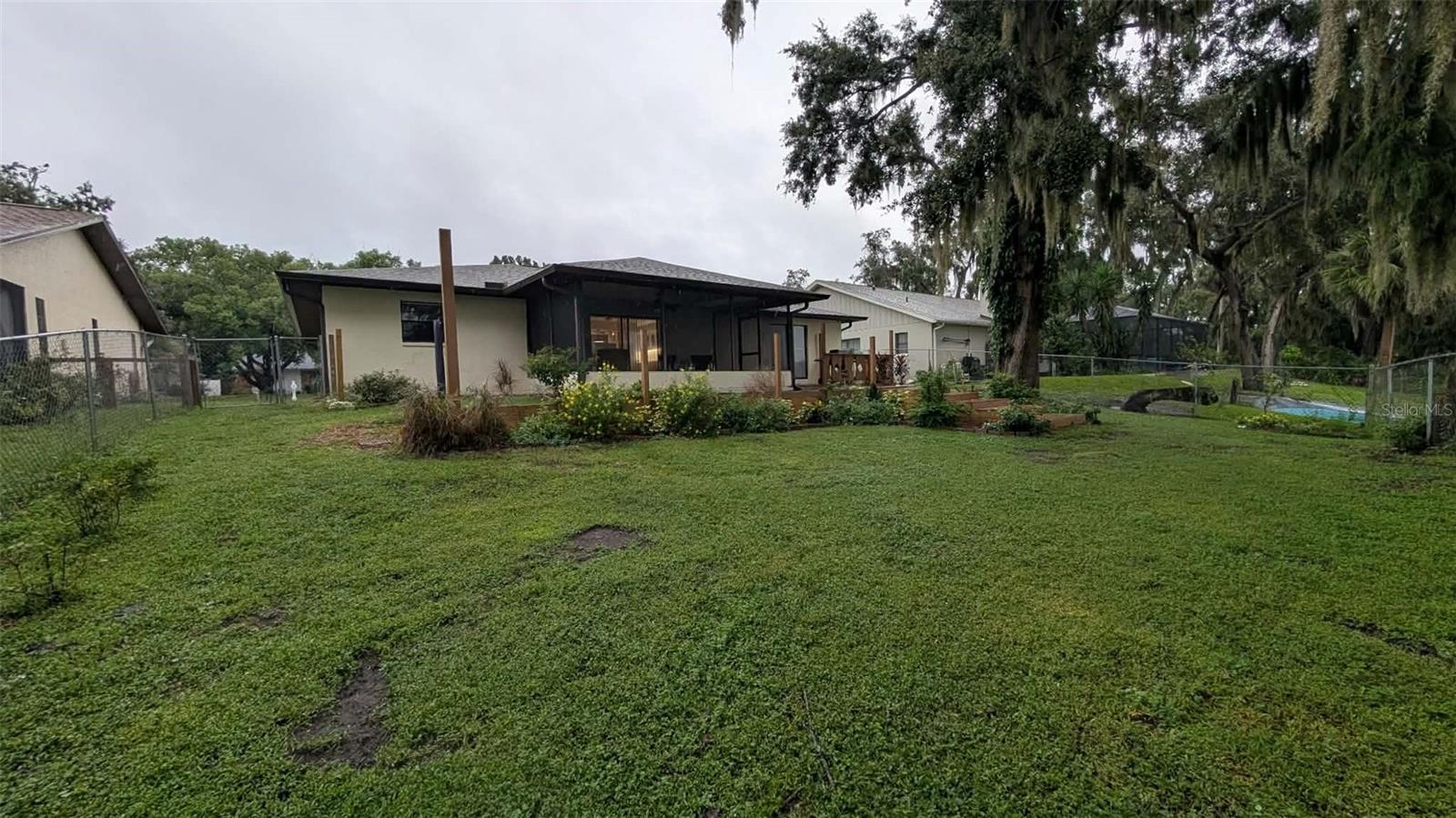 12408 GOLDEN OAK CIR