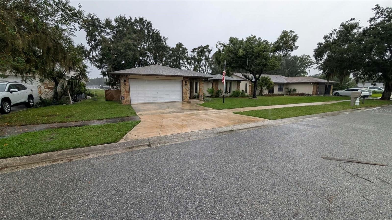 12408 GOLDEN OAK CIR