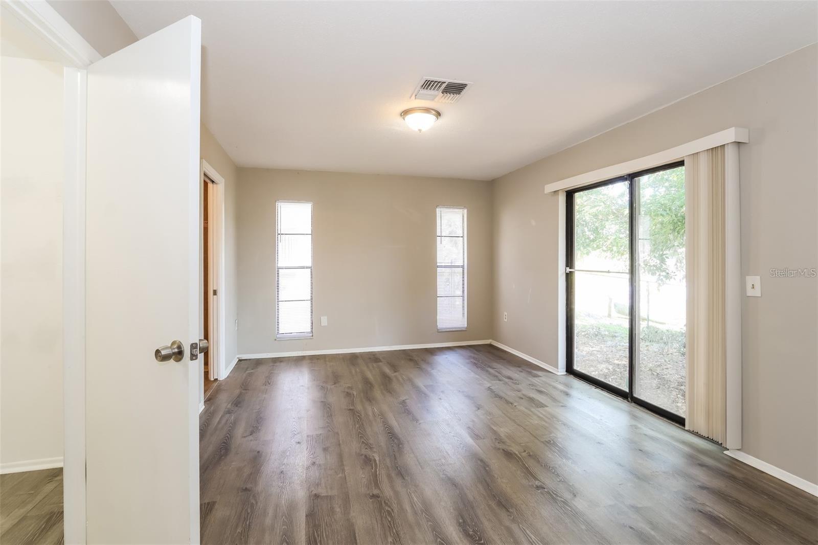 12408 GOLDEN OAK CIR