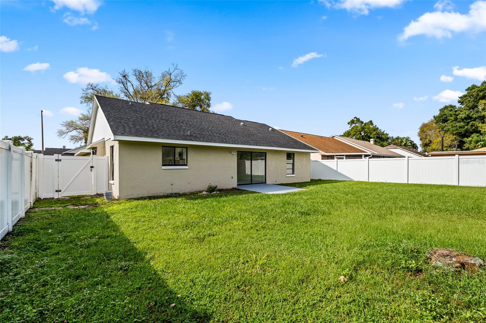 7131 HOLLOWELL DR