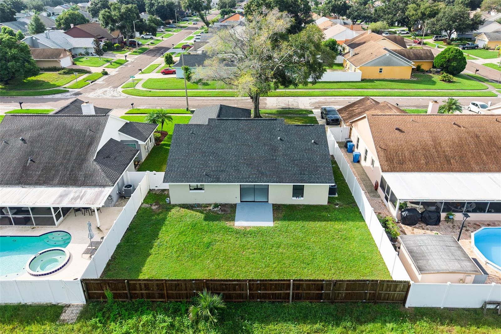 7131 HOLLOWELL DR