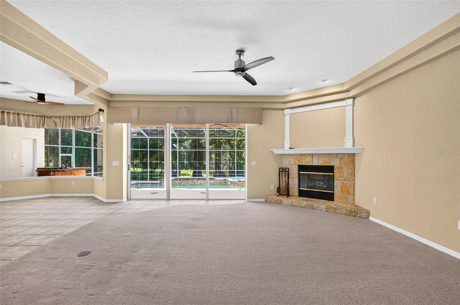 725 CITRUS WOOD LN