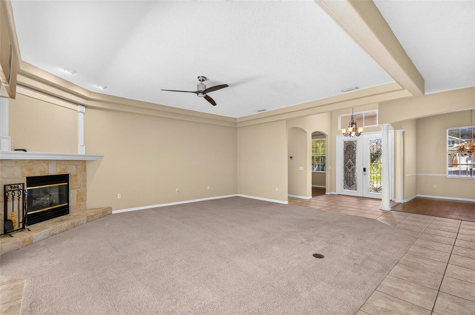 725 CITRUS WOOD LN