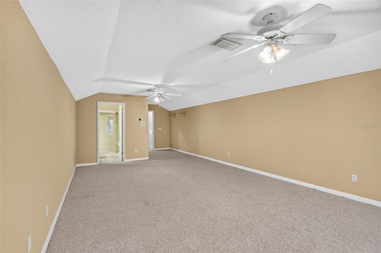 725 CITRUS WOOD LN