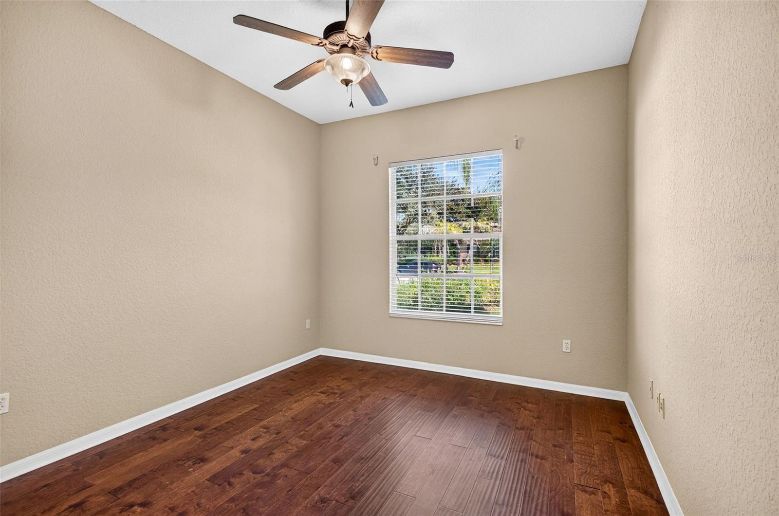 725 CITRUS WOOD LN