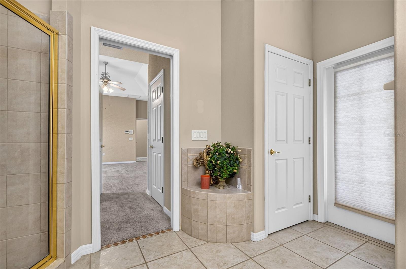 725 CITRUS WOOD LN