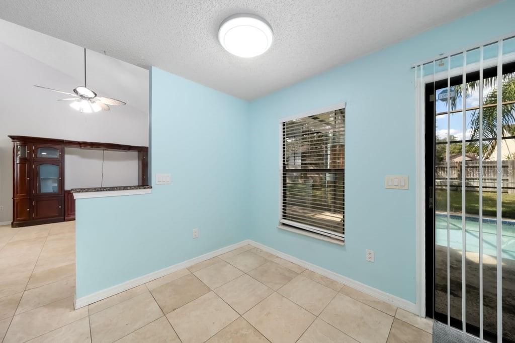 4119 MORELAND DR
