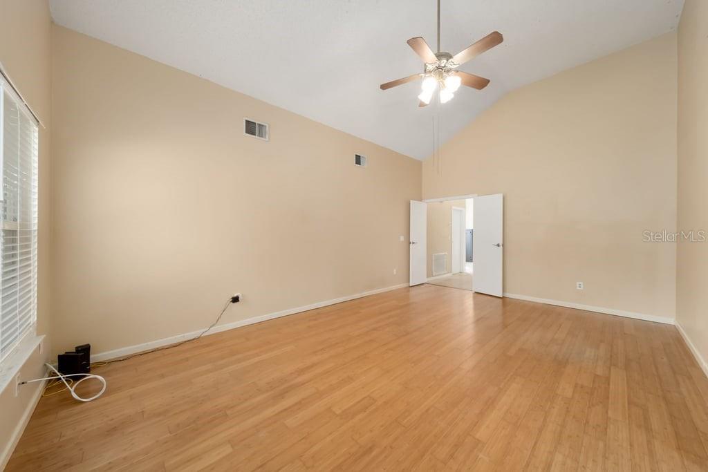 4119 MORELAND DR