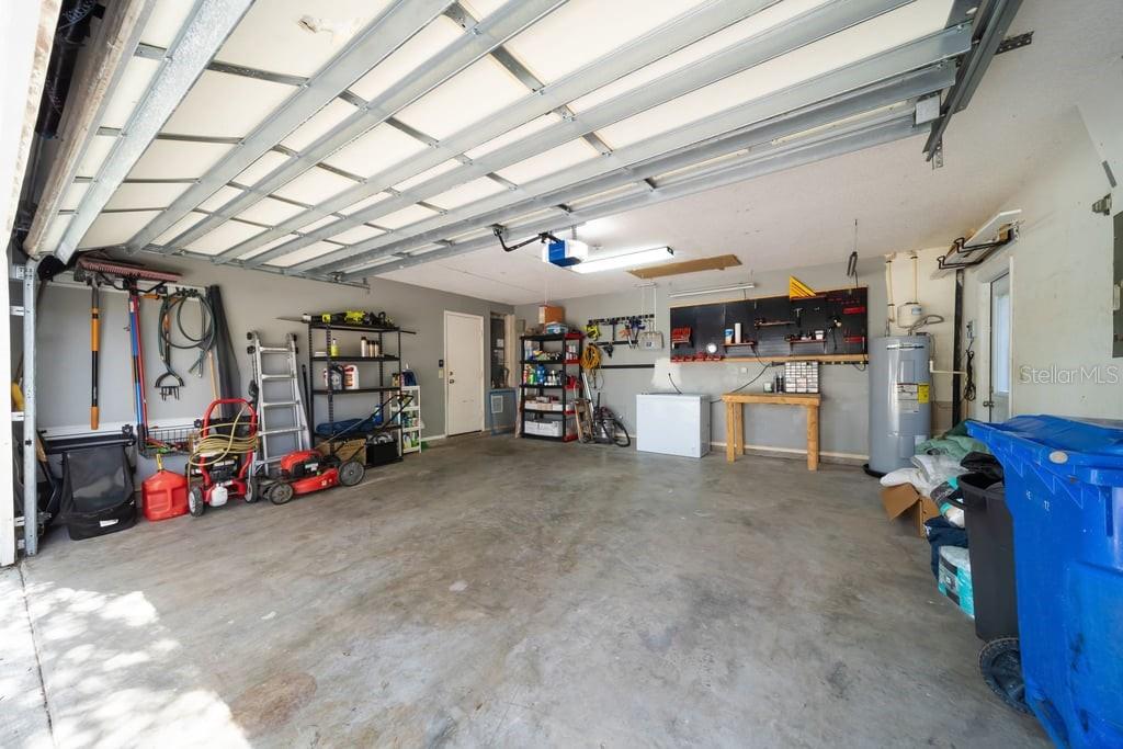 4119 MORELAND DR