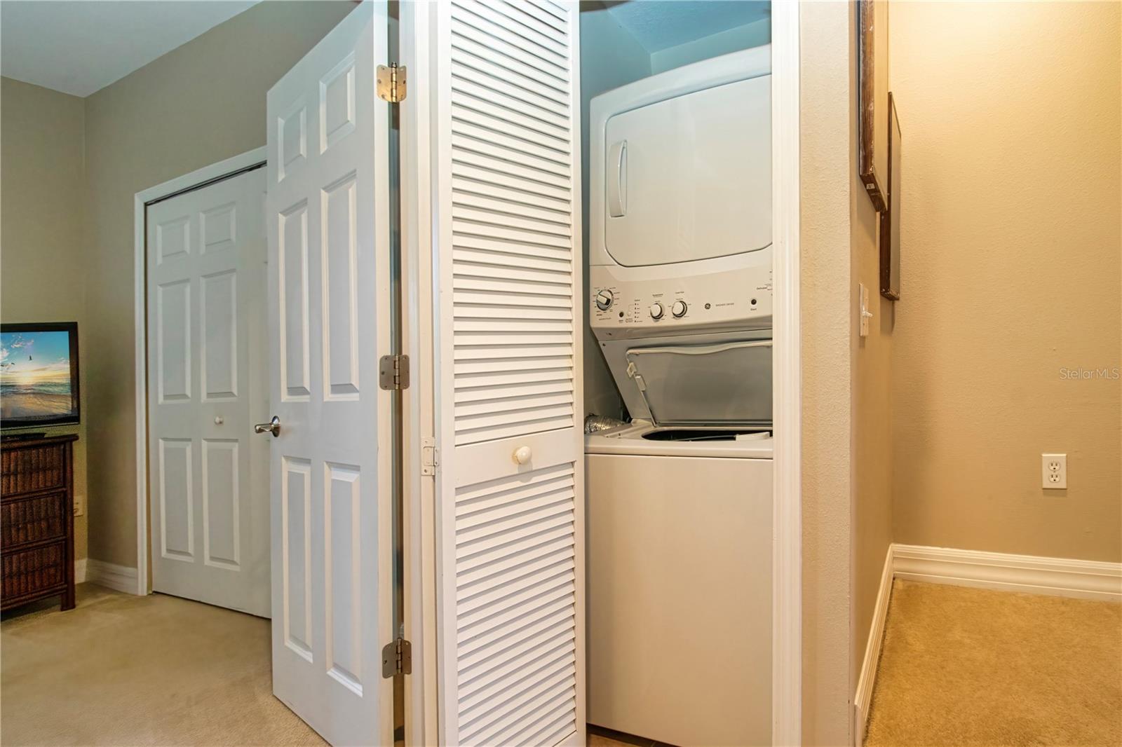 3271 MANGROVE POINT