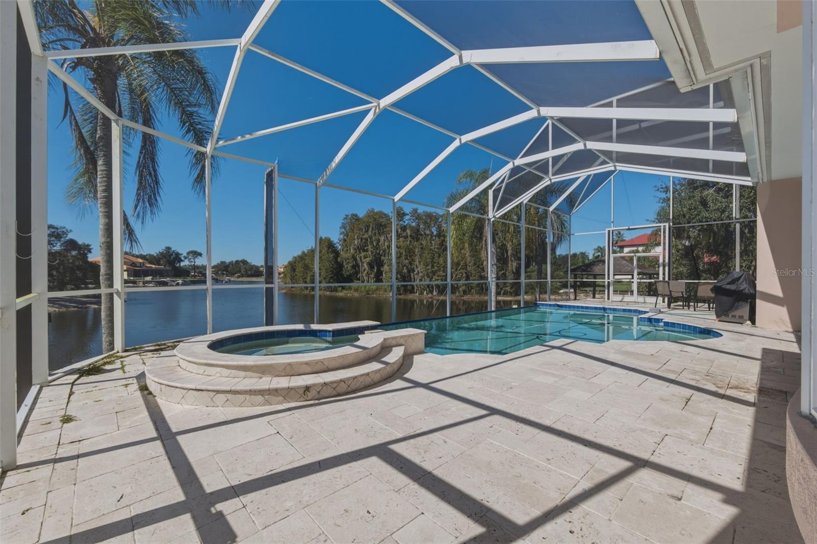 17912 CACHET ISLE DR
