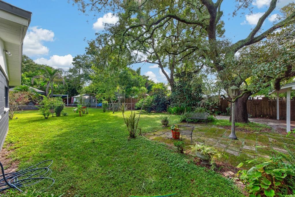 1708 POND LAKE DR