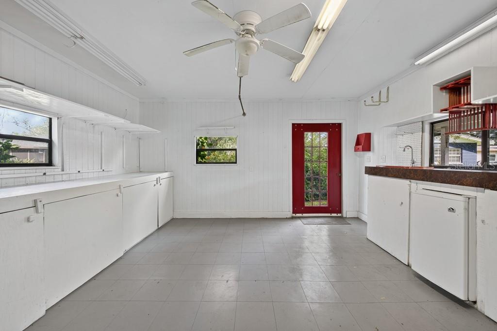 1708 POND LAKE DR