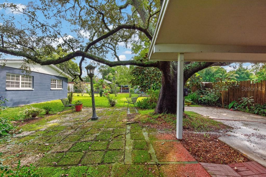 1708 POND LAKE DR