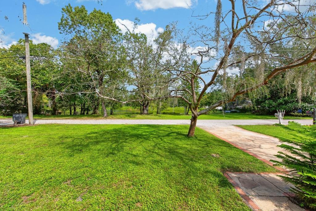 1708 POND LAKE DR