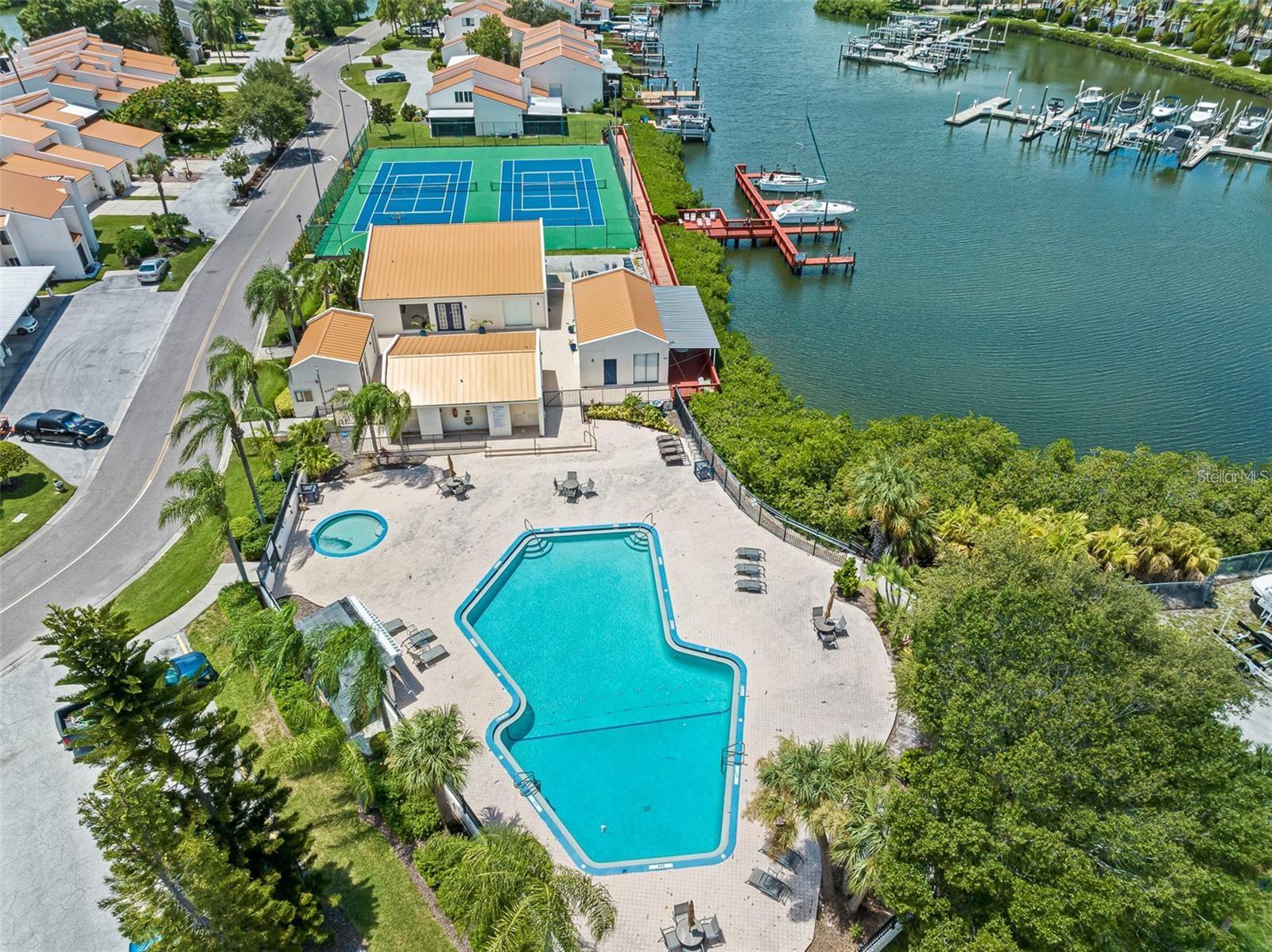 8719 COVE CT #10