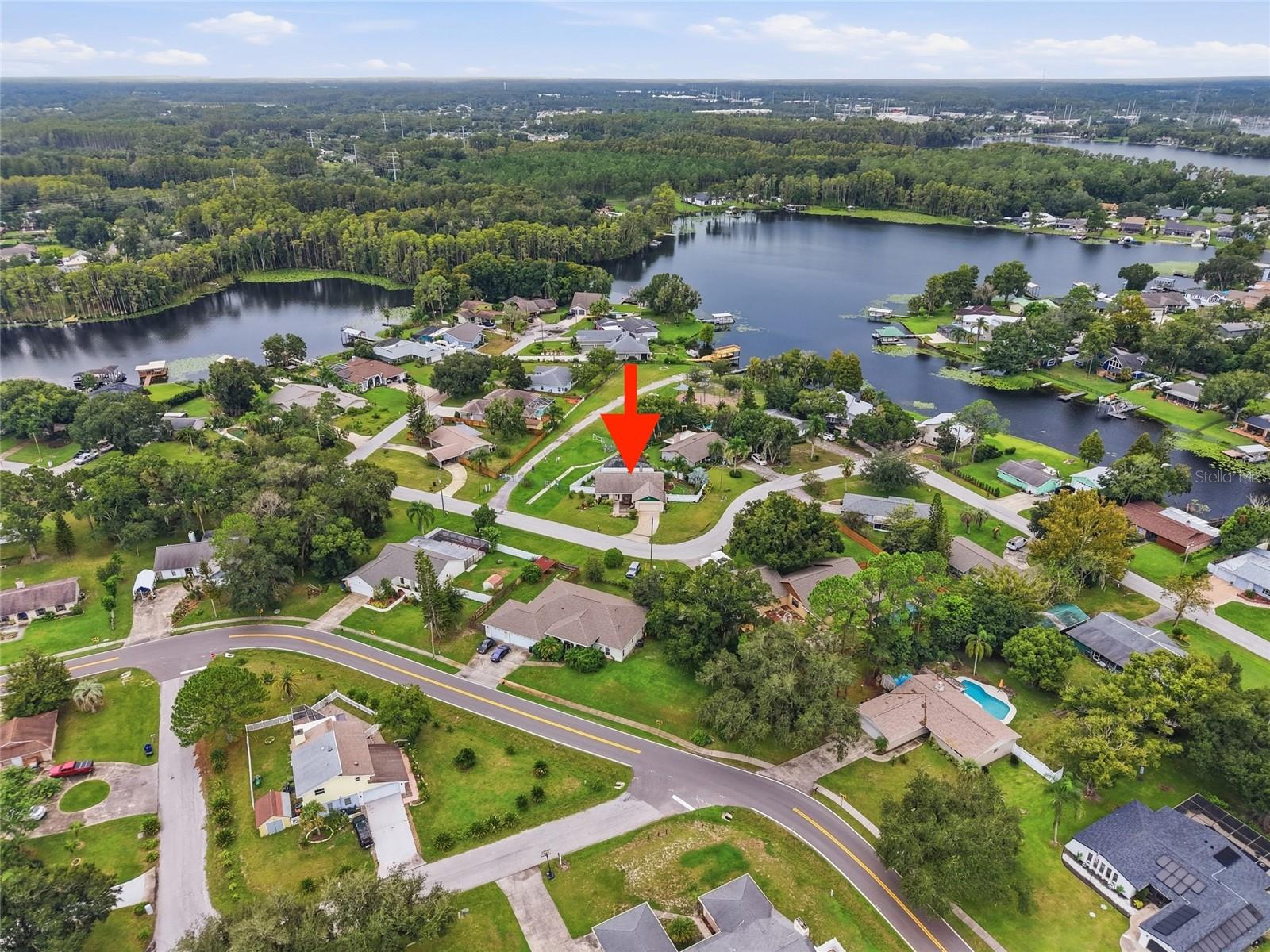 3179 LAKE SAXON DR