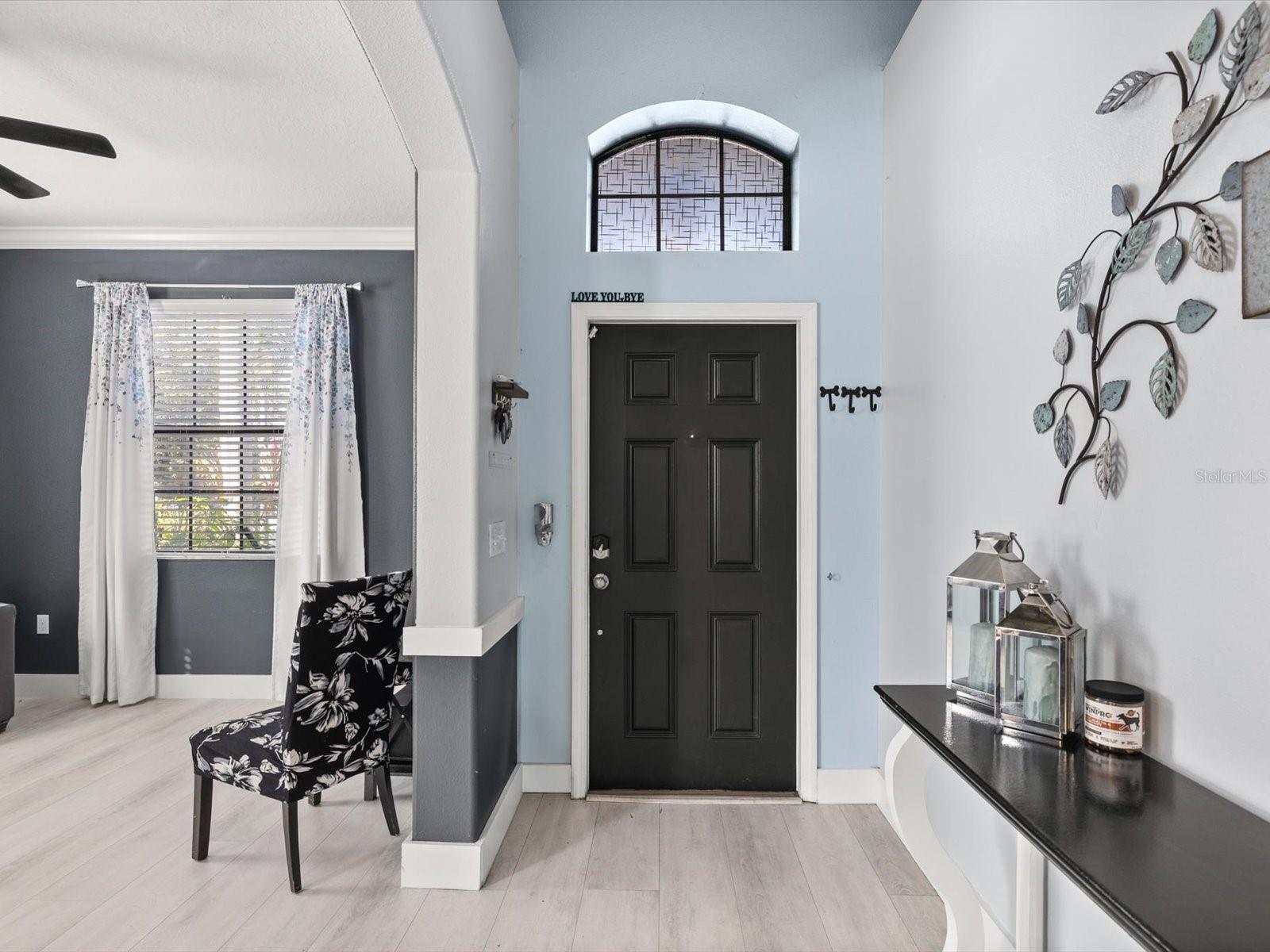 11695 CRESTRIDGE LOOP