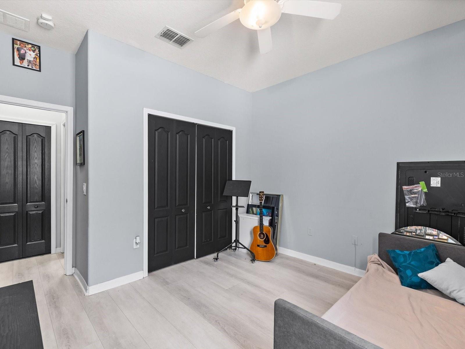 11695 CRESTRIDGE LOOP