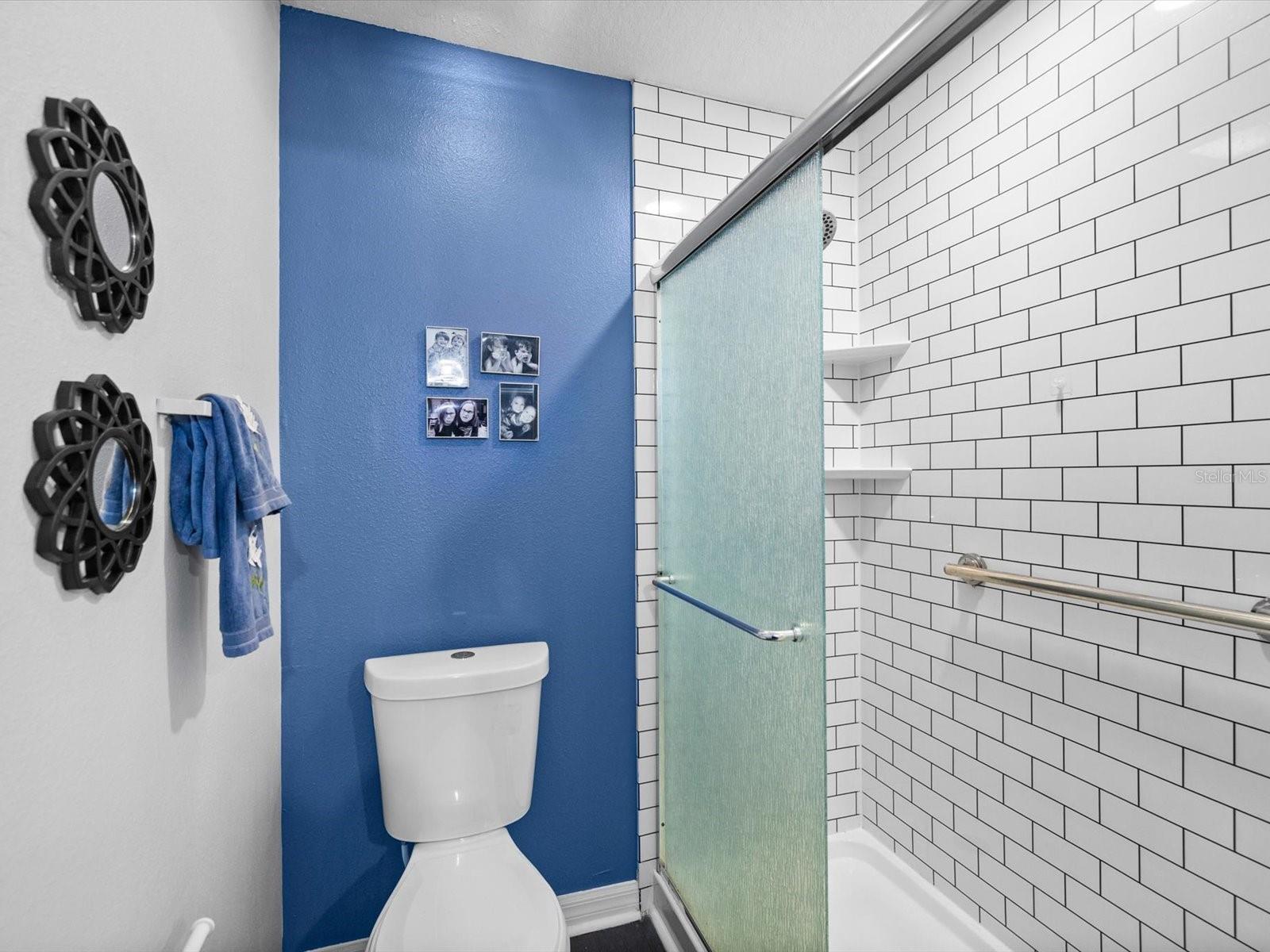 11695 CRESTRIDGE LOOP